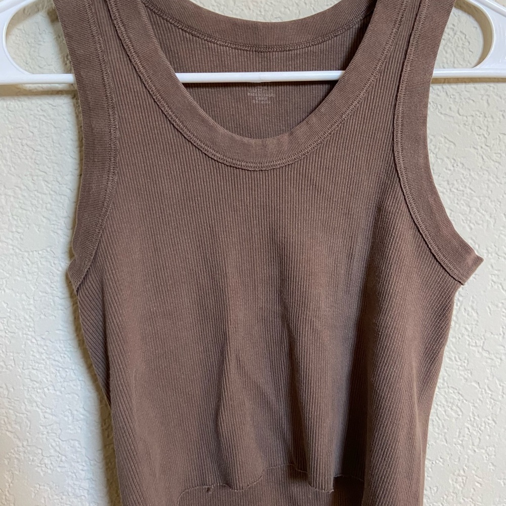 brown brandy melville tank top